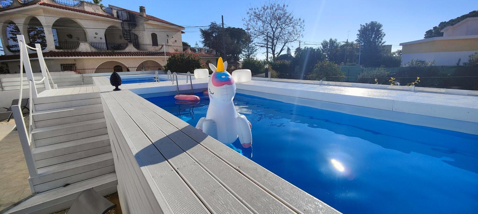 Pool Seaside Relais - Ville Ninfea, Marea, Rosa E Cassiopea フォンターネ・ビアンケ エクステリア 写真